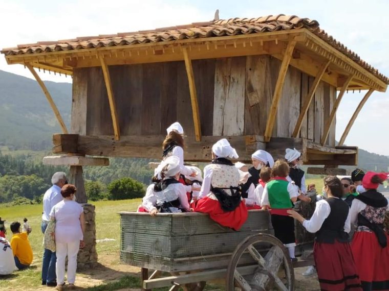 Hórreo de La Regalina